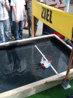 Wettbewerbe: Wer baut das schnellste Boot? Ein Brennstoffzellenboot.